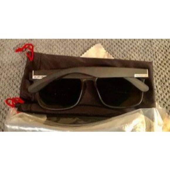 THREE PAIRS BUNDLE  New Quiksilver Sunglass Sets - Picture 6 of 13